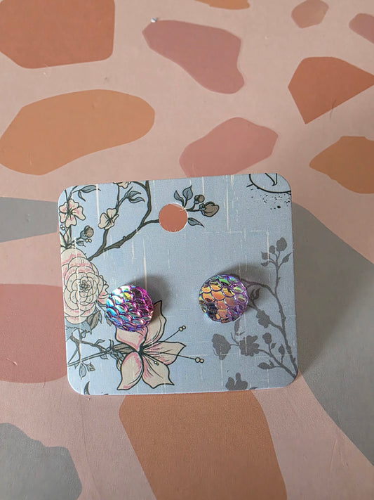 Small round studs
