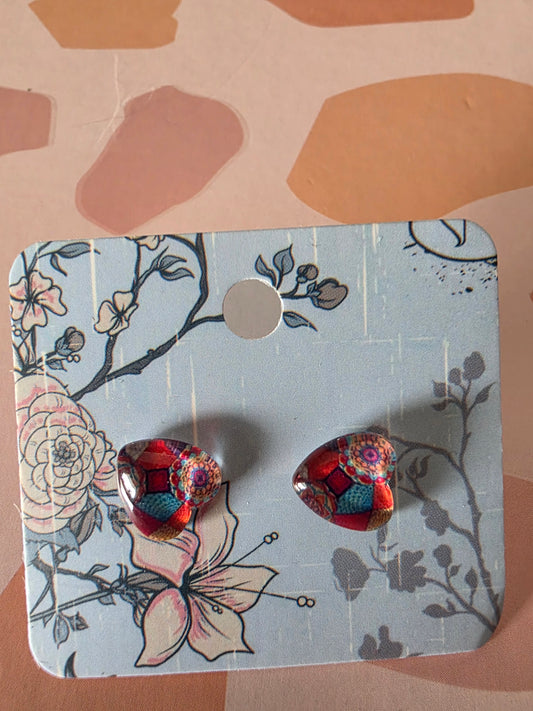 Small heart studs