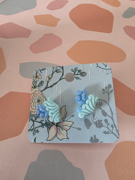 Small wave studs