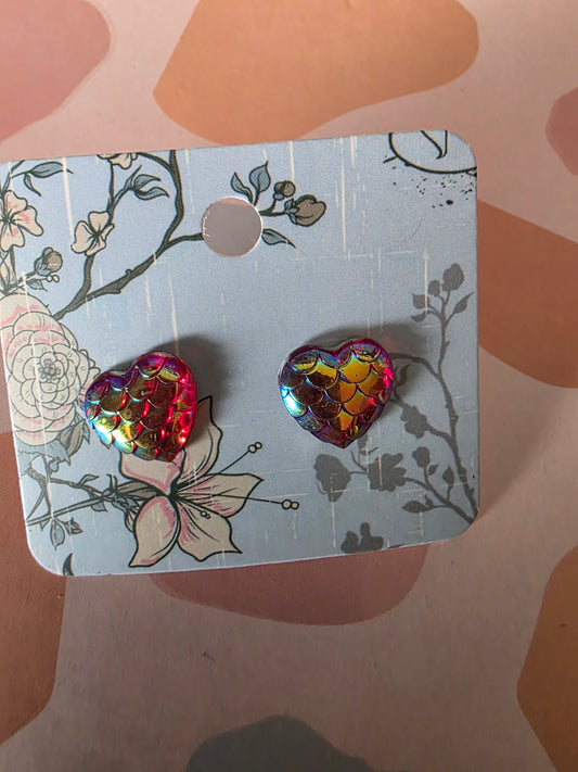 Small heart studs