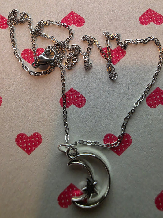 Necklace-half moon