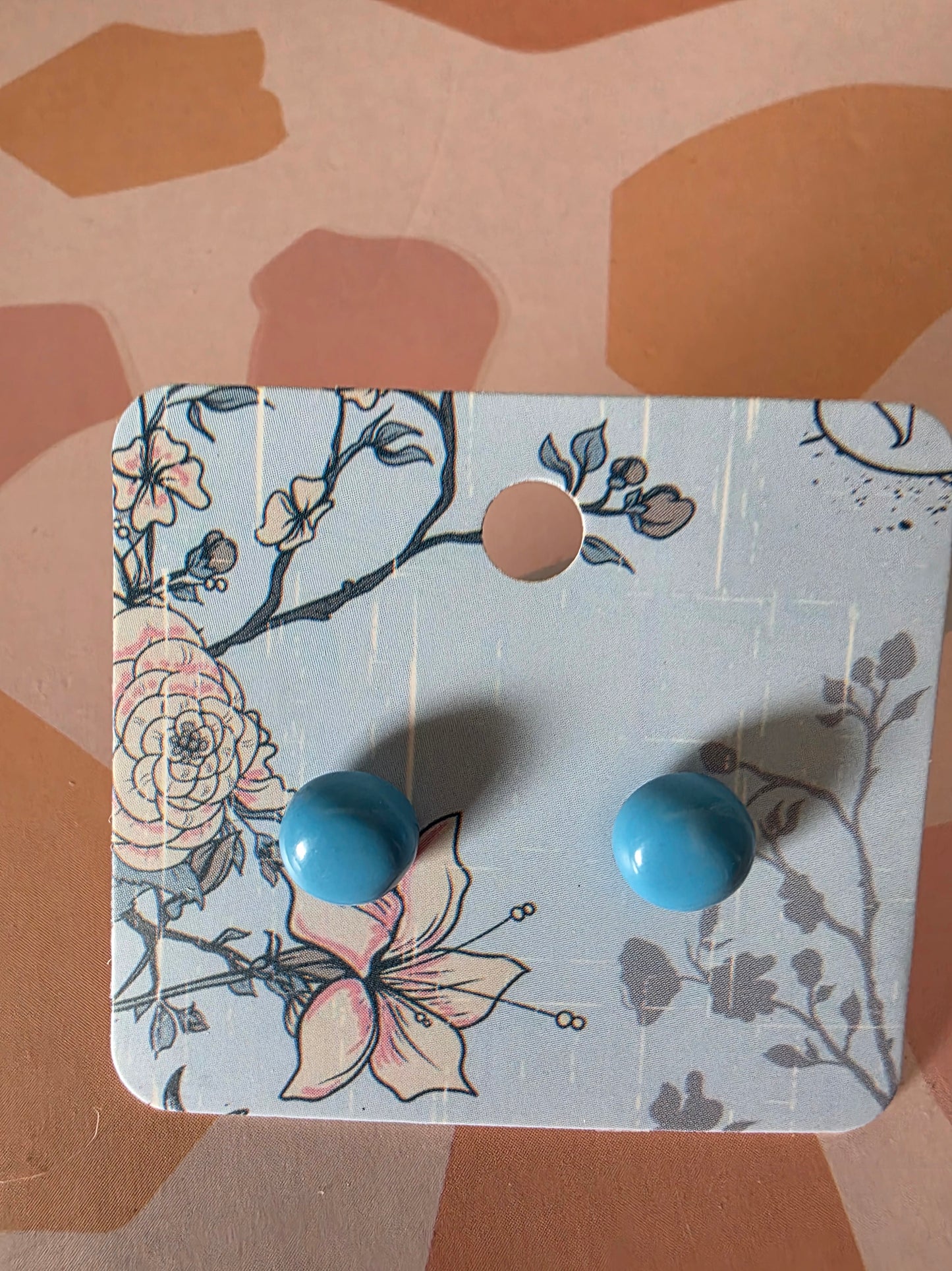 Small gem studs