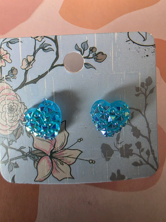 Small heart studs