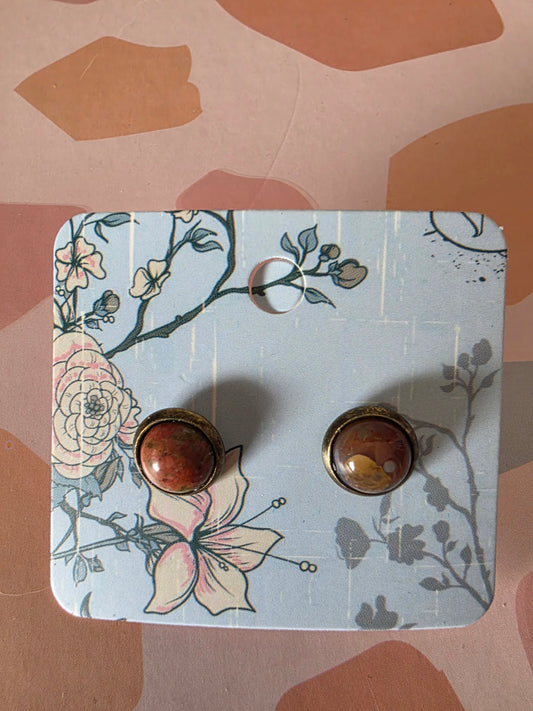 Small gem studs