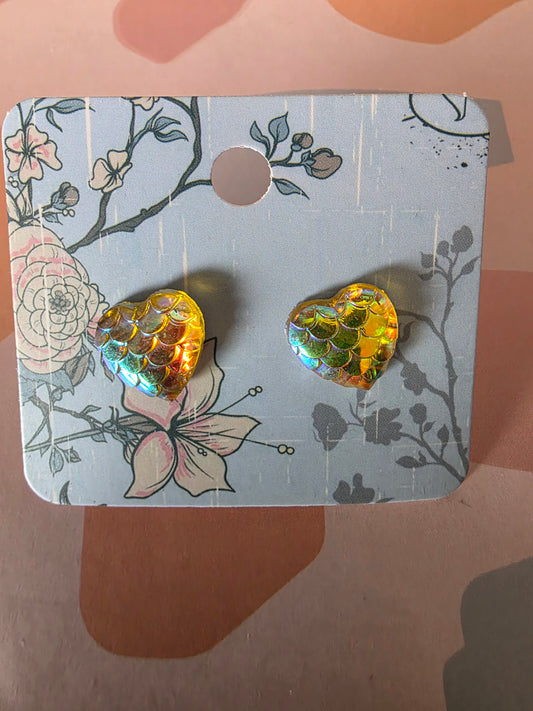 Small heart studs