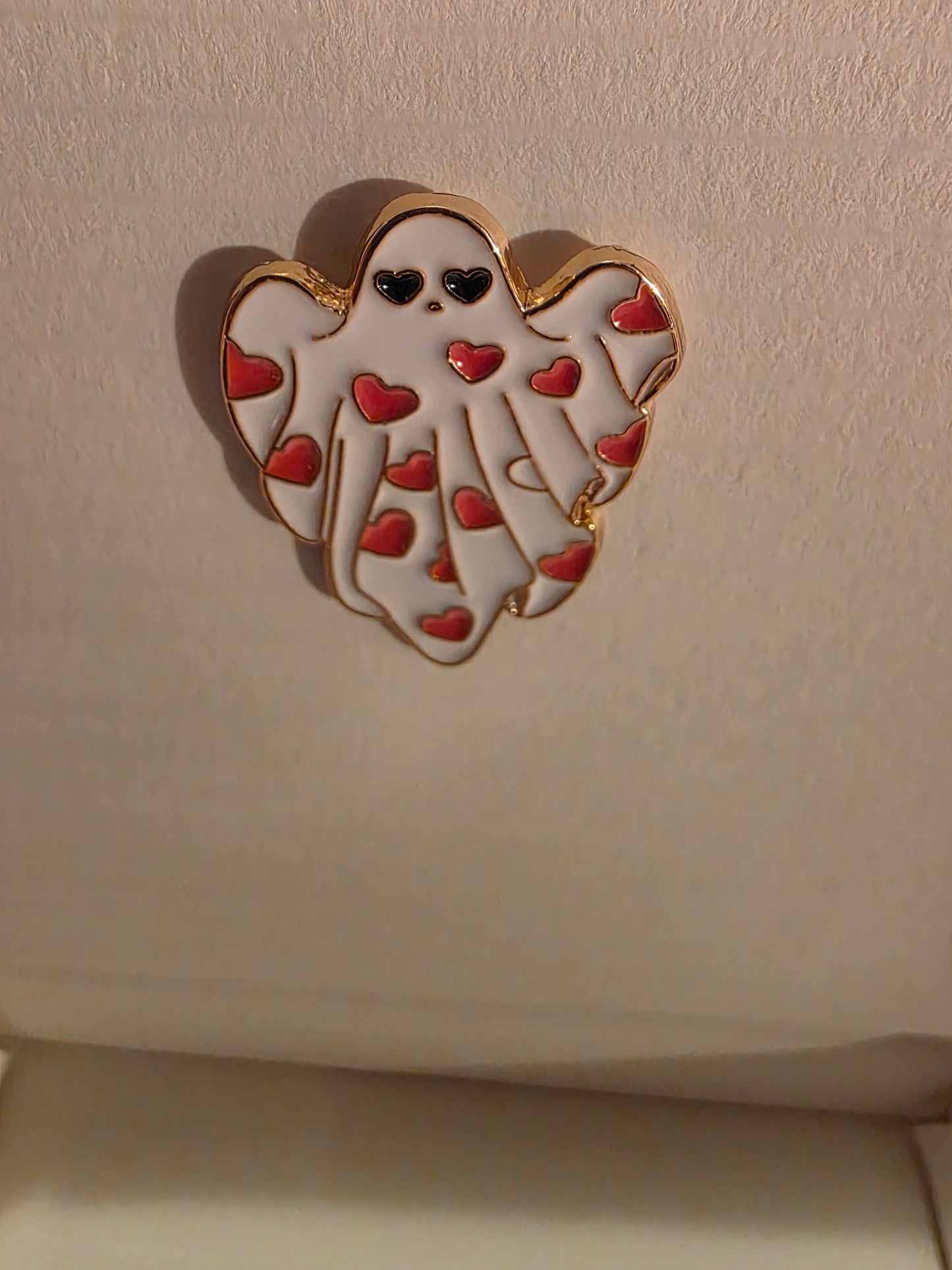 Pin - Ghost