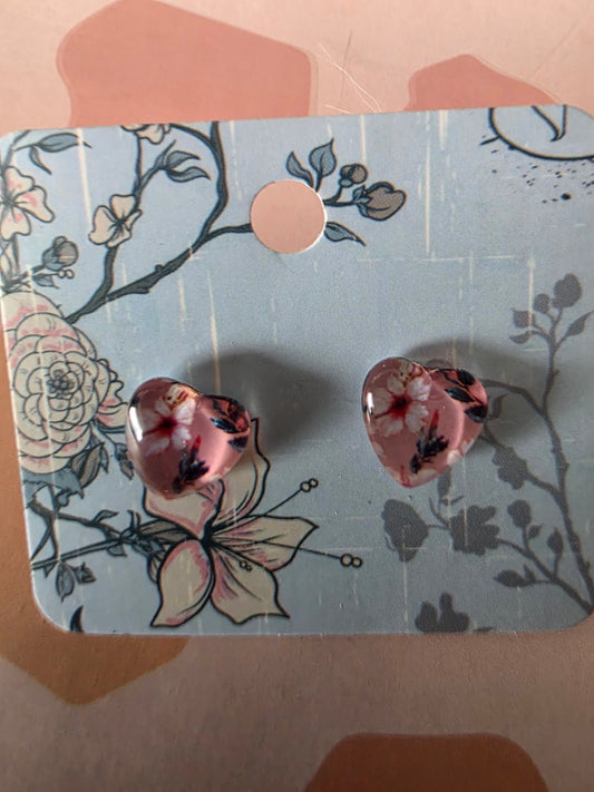 Small heart studs