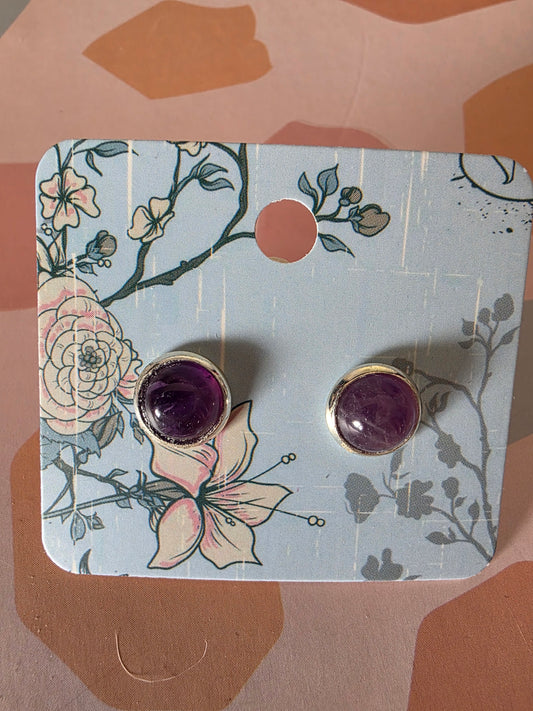 Small gem studs