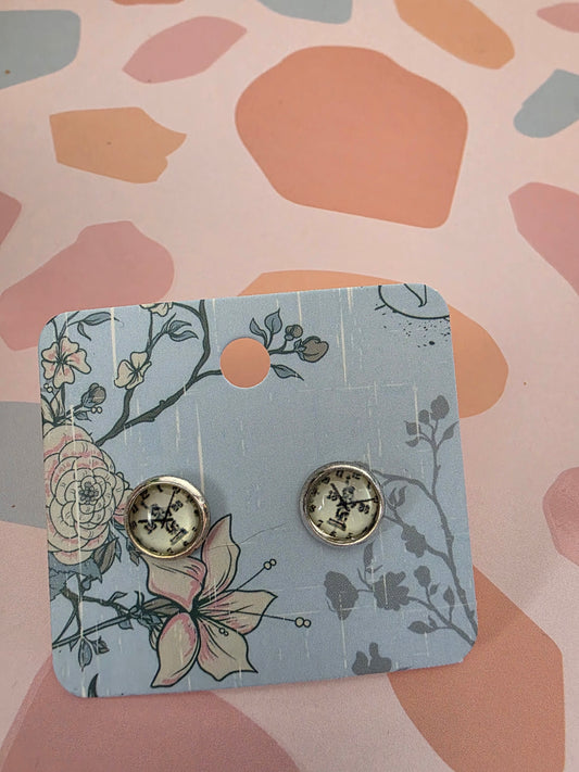 Small clock studs